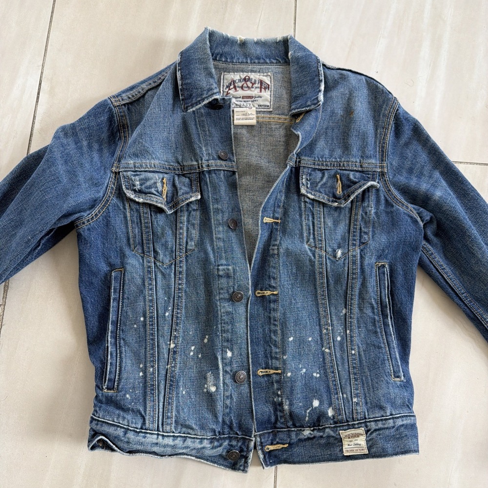 Abercrombie & Fitch Women's Size Small Vintage Y2K Denim Distressed Jacket